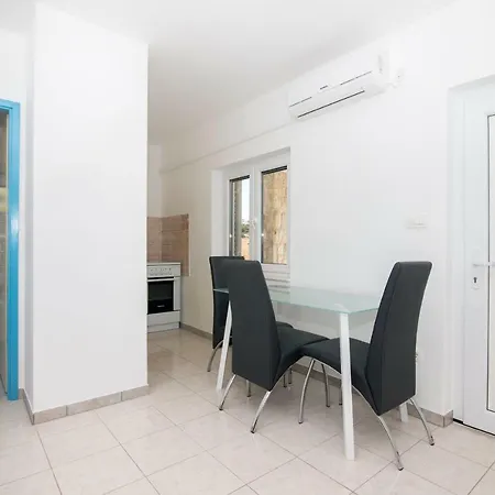 Adriatico Apartmán Trogir